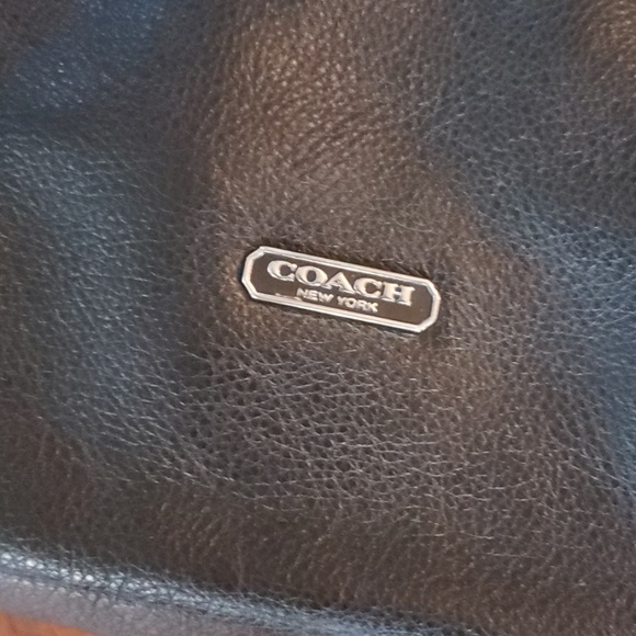 Coach Vintage Crossbody Bag - Picture 2 of 8